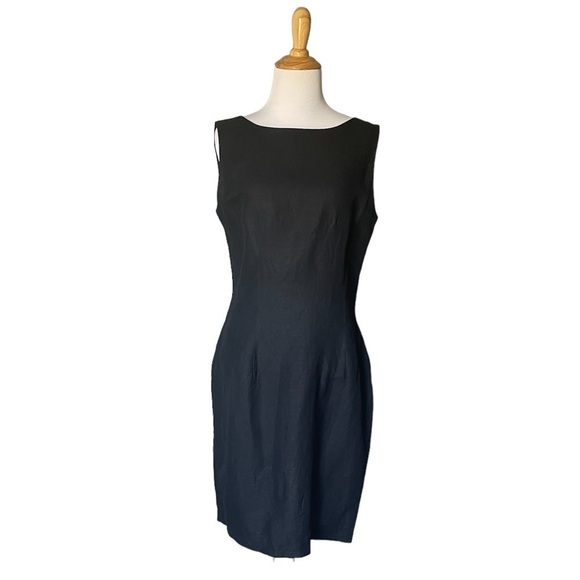 Little Black Dress by United Colors of Bennetton - Picture 1 of 5